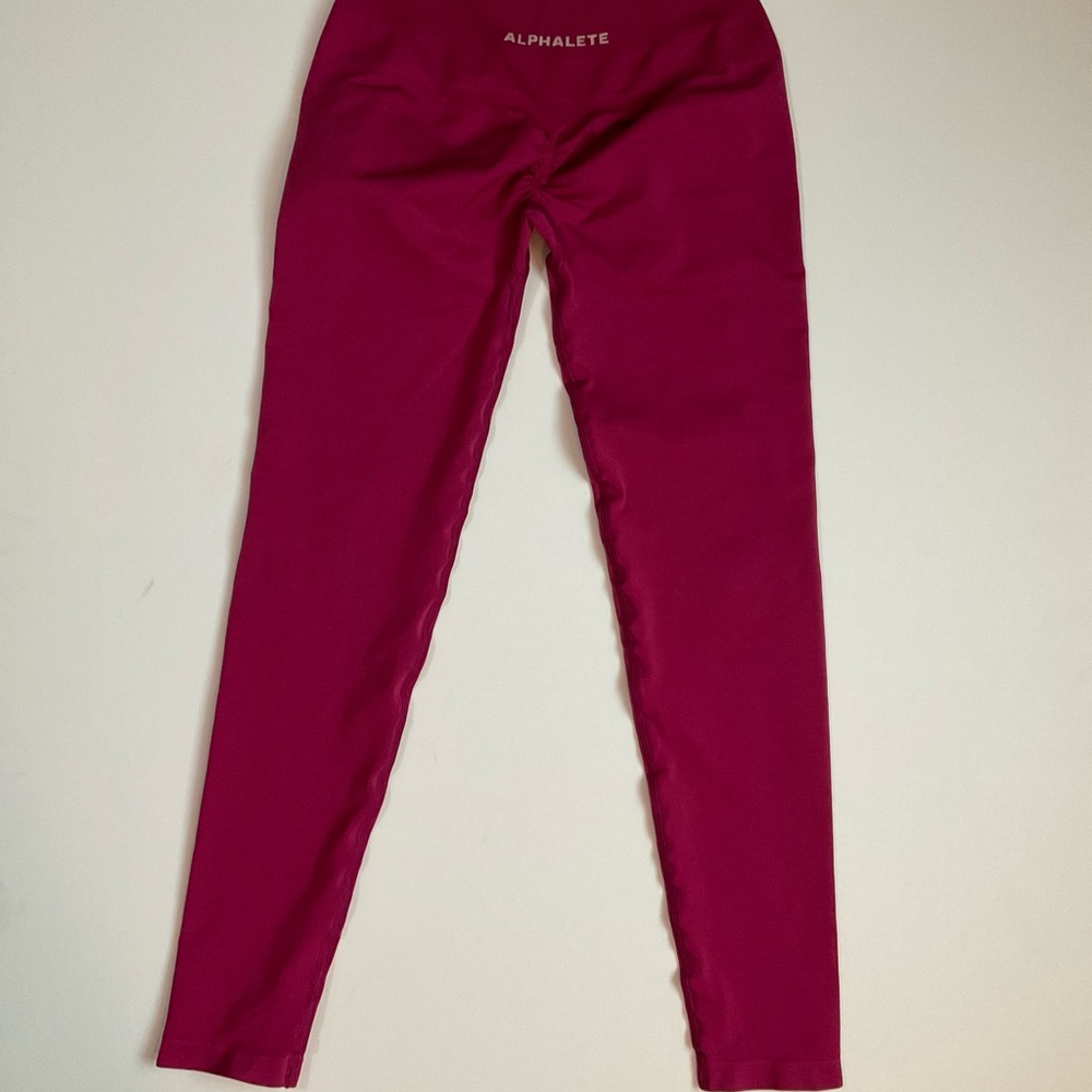 Alphalete Fuchsia Leggings